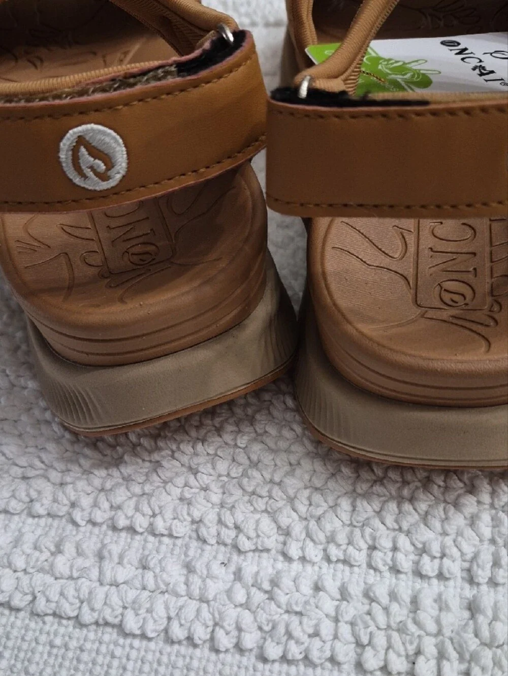 ONCAI Tan Orthotic Walking, Hiking Sandals Size 7 Vegan